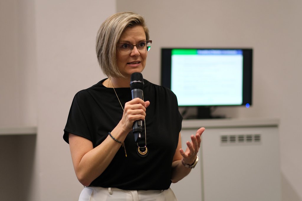 Hajnová ENG konference